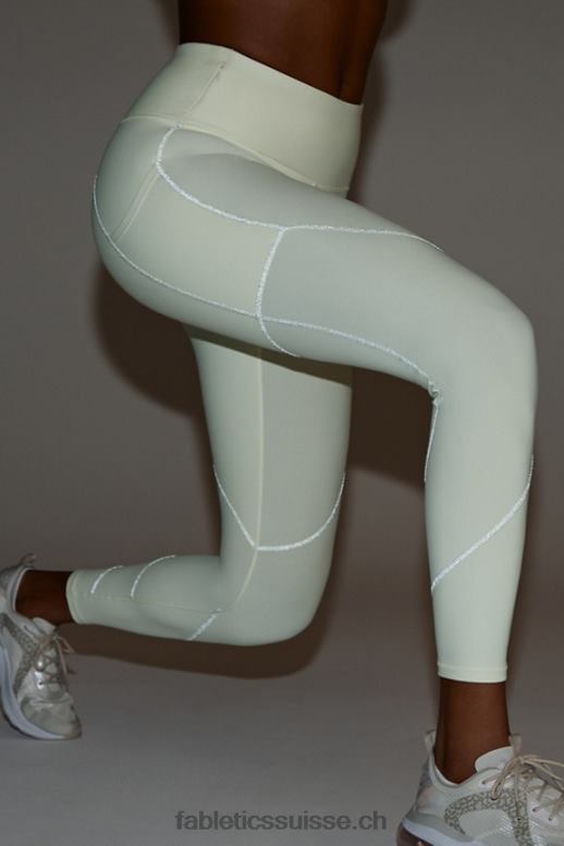 femmes legging à poche réfléchissante therma-flex hw B0B6R1188 blanc chaud/argent réfléchissant Fabletics