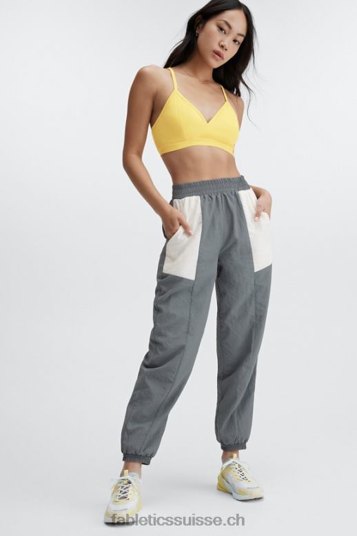 femmes pantalon de survêtement bicolore kickback B0B6R127 prune sucrée/pois noirs Fabletics