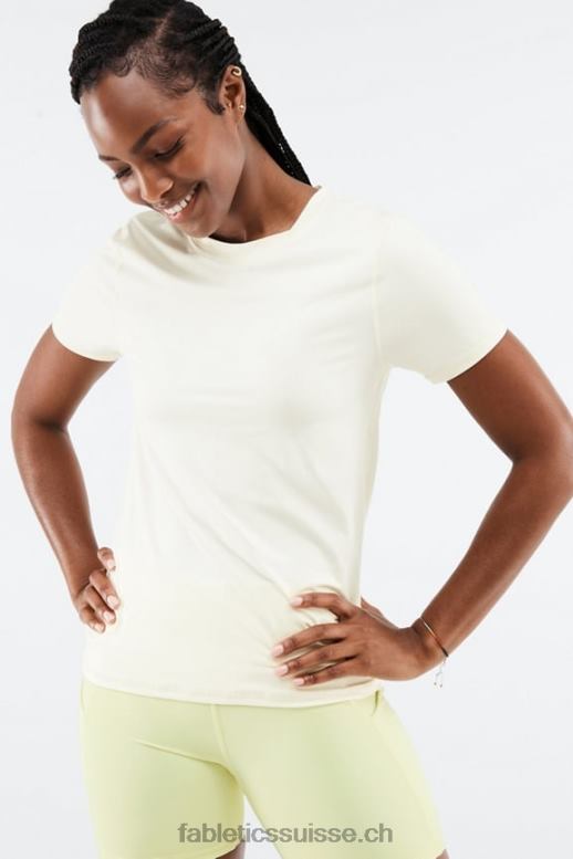 femmes haut à manches courtes phoenix lite B0B6R1986 soie Fabletics