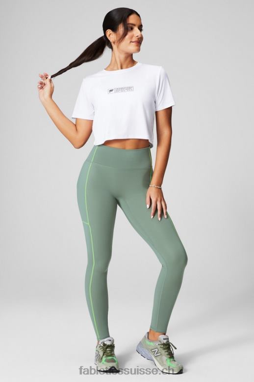 femmes t-shirt ultra-court à manches courtes dry-flex B0B6R1952 classique blanc/noir Fabletics