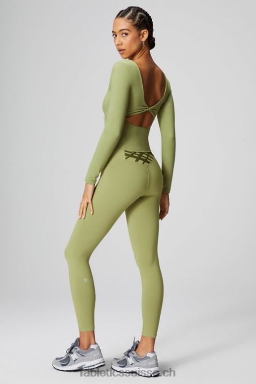femmes haut à manches longues avec soutien-gorge intégré oasis twist B0B6R2196 violon Fabletics