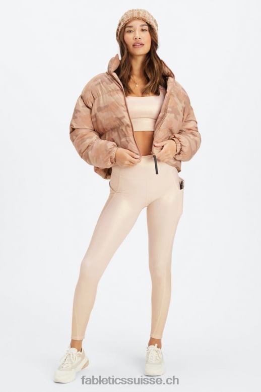 femmes doudoune courte Wander B0B6R2771 teddy grand logo camouflage/écorce de saule Fabletics