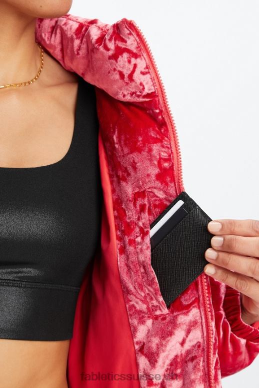 femmes veste matelassée courte en velours frappé wander B0B6R2786 rouge fraise Fabletics