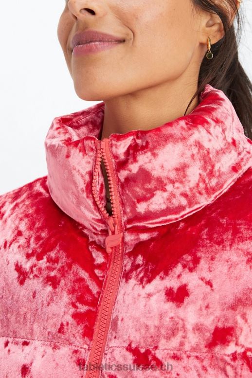 femmes veste matelassée courte en velours frappé wander B0B6R2786 rouge fraise Fabletics