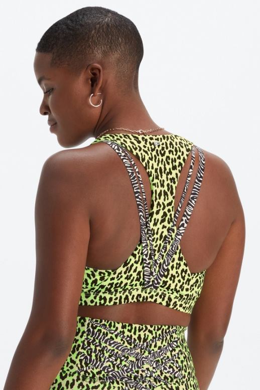 femmes soutien-gorge de sport à impact moyen boost 119 B0B6R1778 surligneur guépard ondulé/zèbre marbré Fabletics