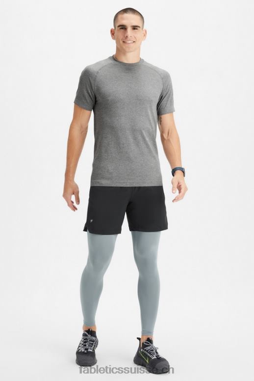 Hommes la couche de base serrée sur toute la longueur B0B6R3118 gris ombre Fabletics