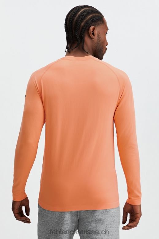 Hommes le t-shirt à manches longues de la journée d\'entraînement B0B6R3572 abricot frais Fabletics