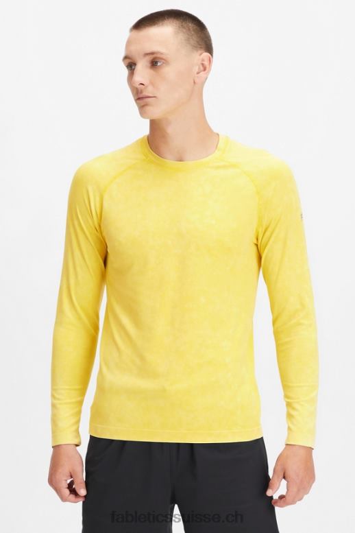 Hommes le t-shirt à manches longues de la journée d'entraînement B0B6R3574 or du désert lavé Fabletics
