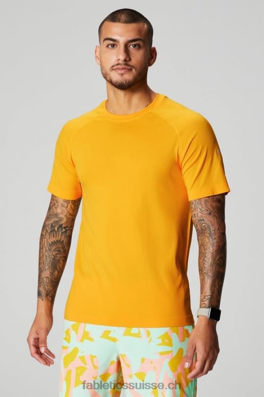 Hommes le jour de la formation tee 175 B0B6R3462 Coucher de soleil jaune Fabletics